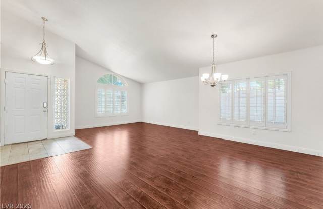 1937 Tropical Breeze Drive Gallery 4