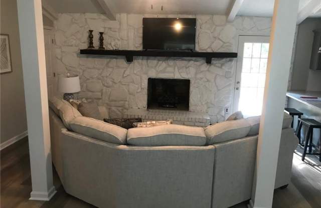 111 Quail Run Gallery 2