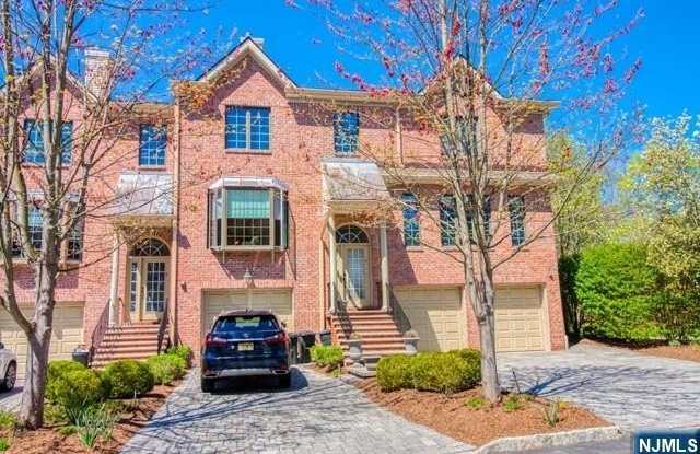 4 Stonebrook Court 4M photos photos
