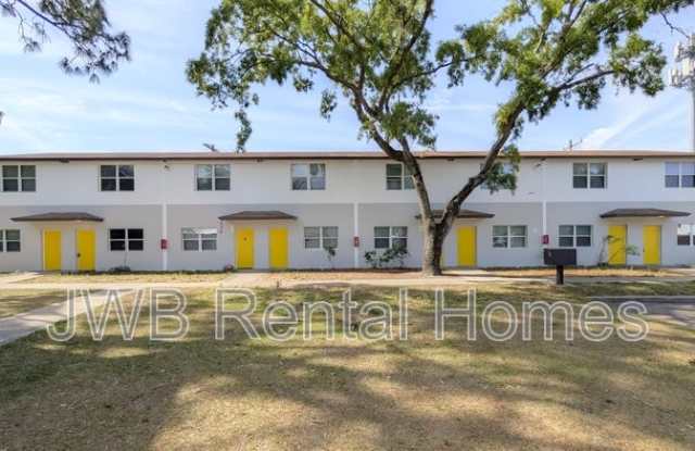 2854 Yellow Pine Ct photos photos