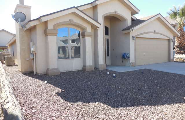 12572 Paseo Lindo Drive Gallery 2
