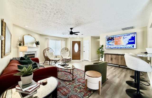 Freshly Renovated Home With Man Cave In Trenton OH Gallery 3