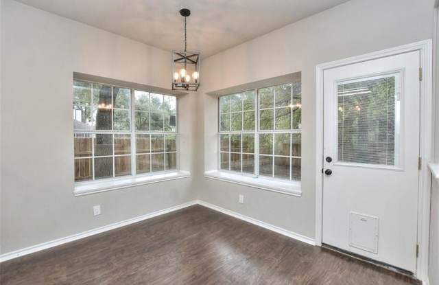 2314 Falcon DR Gallery 3