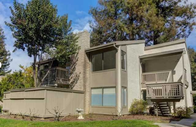 Saratoga 2 Bedroom Upstairs Unit in Great Complex! photos photos