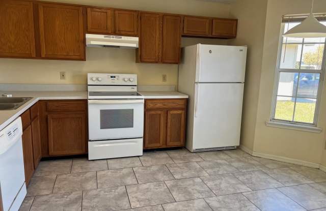 11170 WANDERING OAKS Drive Gallery 4