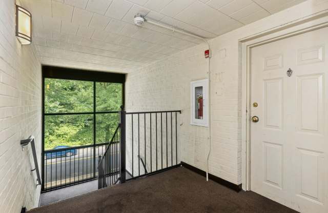 Newly Renovated Two Bedroom Condo! Parking! photos photos