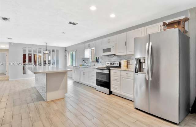 168 Westwood Dr Gallery 2