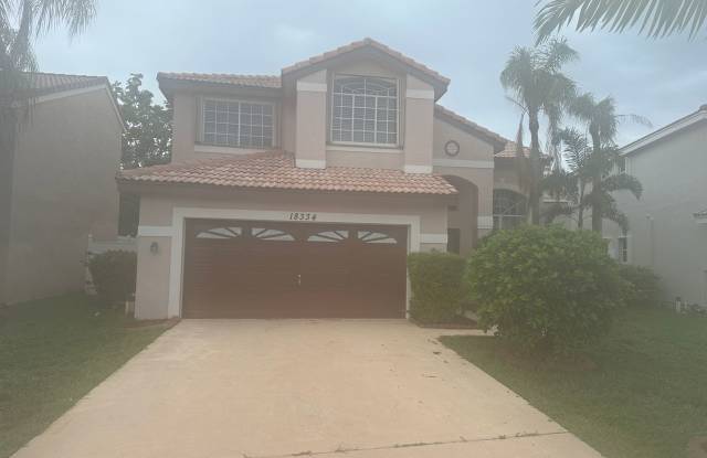 Single Family house in Silver Lakes - Pembroke Pines photos photos