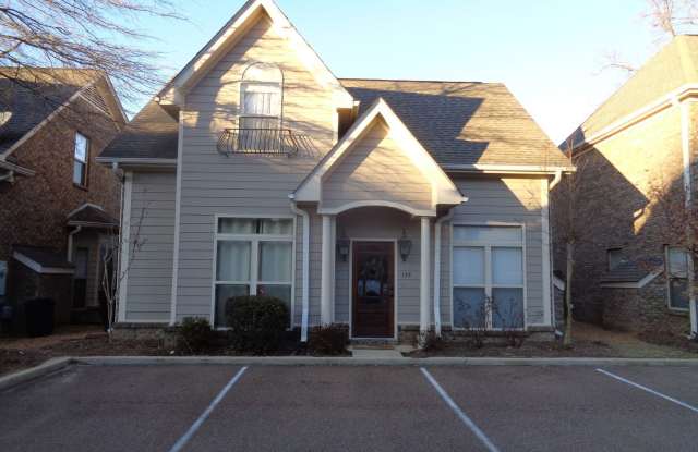 3BR/3BA For Rent Gallery 1