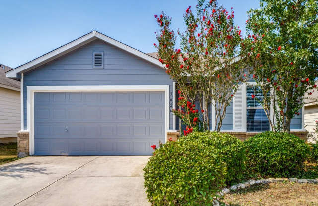 ***APPLICATION CURRENTLY UNDER REVIEW***Modern Single-Story Residence with Versatile Layout - 3626 Arrowwood Bend, Bexar County, TX 78261