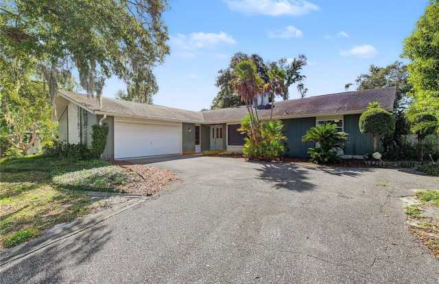 730 ROLLING HILLS Drive Gallery 1