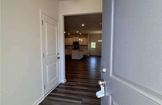 4020 Beckton Trail Gallery 2