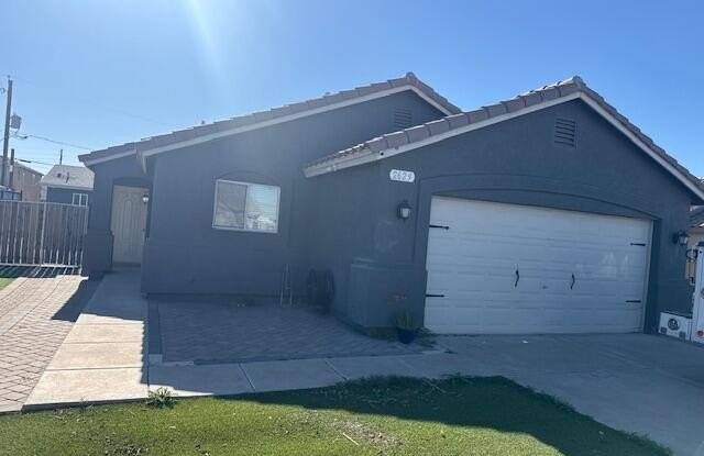 2629 E JONES Avenue unit: A photos photos 2629 E JONES Avenue unit: A photos photos