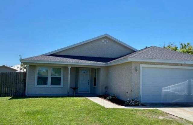 Gorgeous 3 Bedroom 2 Bath House! photos photos