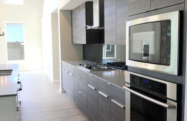 4655 Olivine Dr SW Gallery 4