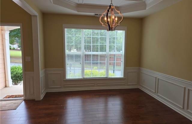 3363 Stoneham Drive Gallery 4