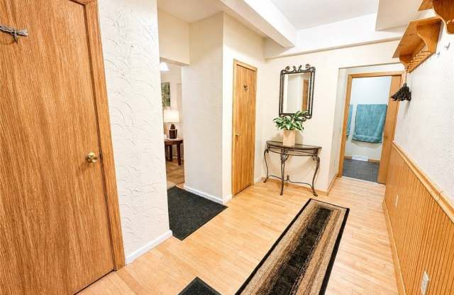 6535 Town Hall Road Gallery 2