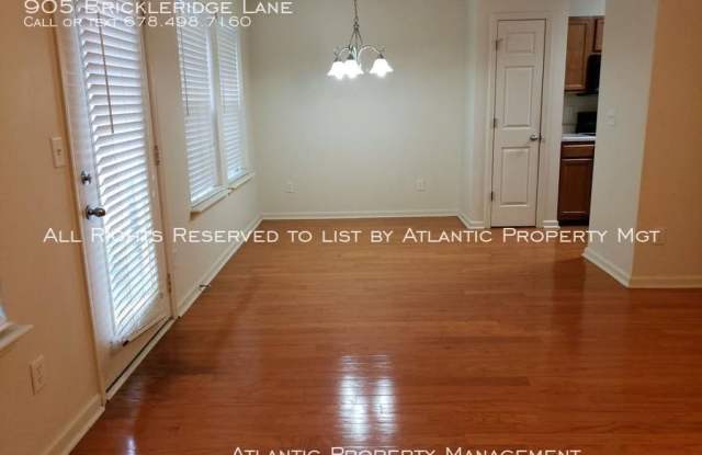 905 Brickleridge Lane Gallery 2