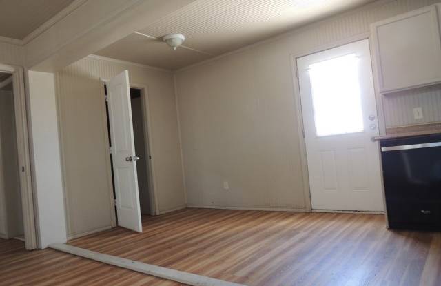 4403 S Faye Gallery 2