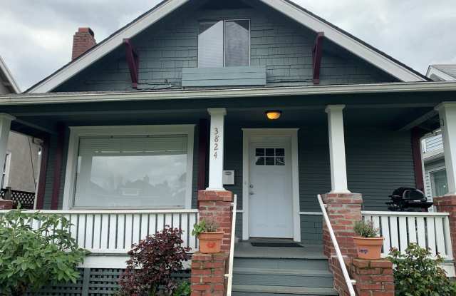 3824 S Park Ave photos photos