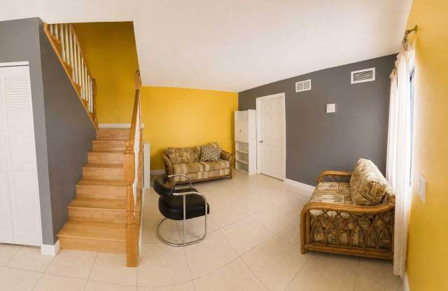219 LAKE ARBOR Drive Gallery 3