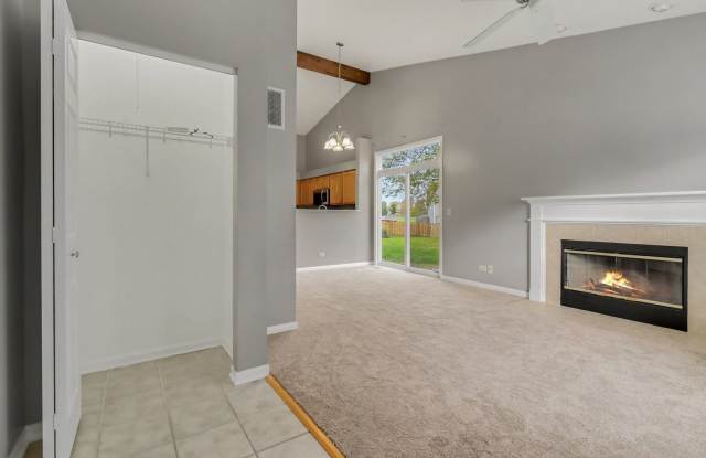 2828 Rebecca Court Gallery 4