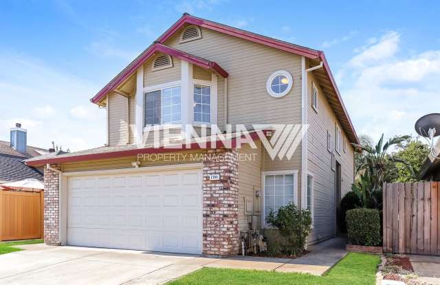 1741 Richard Court Gallery 2