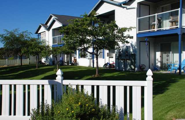Beautiful 2 Bed 2 Bath Apartment - FIRST MONTH FREE!! Gallery 3