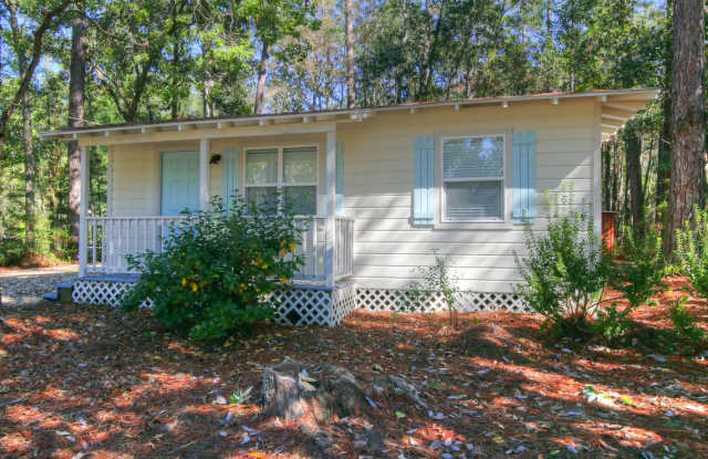 Newly remolded cottage across from Mobile Bay! photos photos