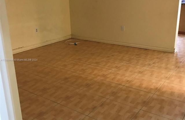 13444 SW 152nd Ln Gallery 3