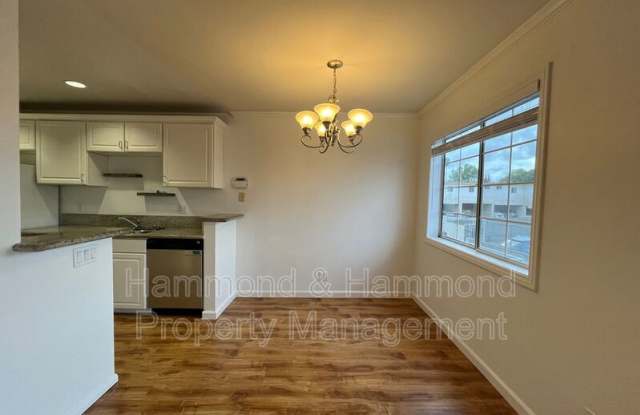 21529 Saticoy St. Gallery 4