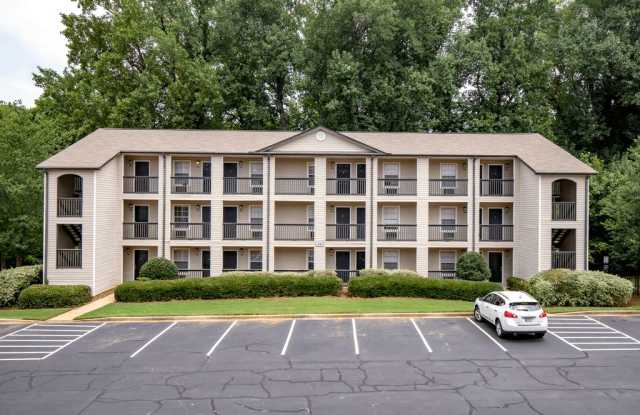 The Grove Apartments Gallery 4