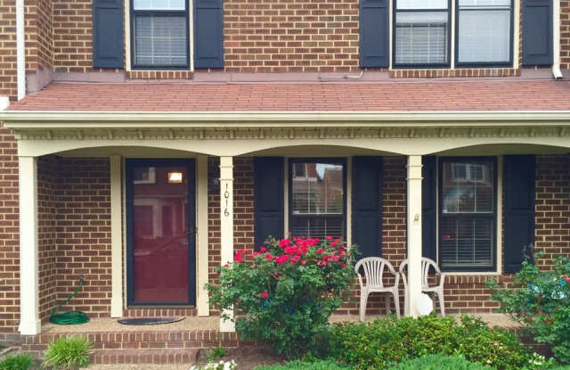 SOUTHALL QUARTER photos photos