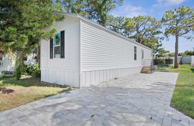 33 Tangerine Avenue photos photos