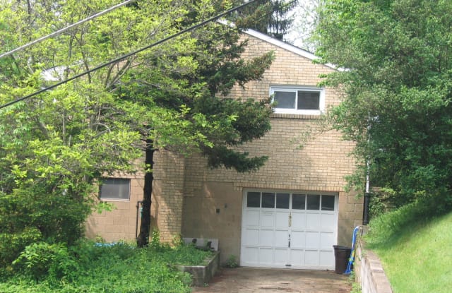 1933 Capital Ave Gallery 2
