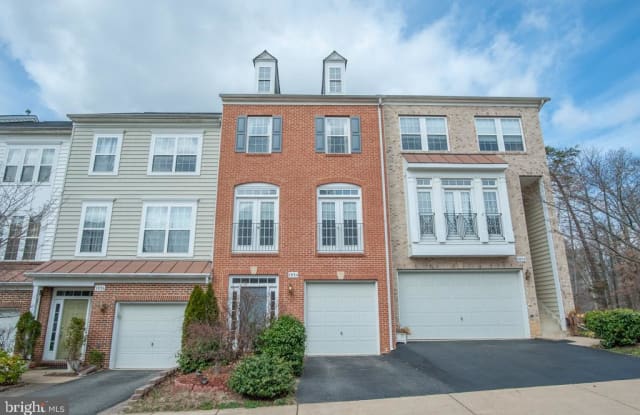 7834 LOCUST LEAF LN - 7834 Locust Leaf Lane, Franconia, VA 22315