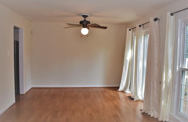 17603 Longview Lane Gallery 4