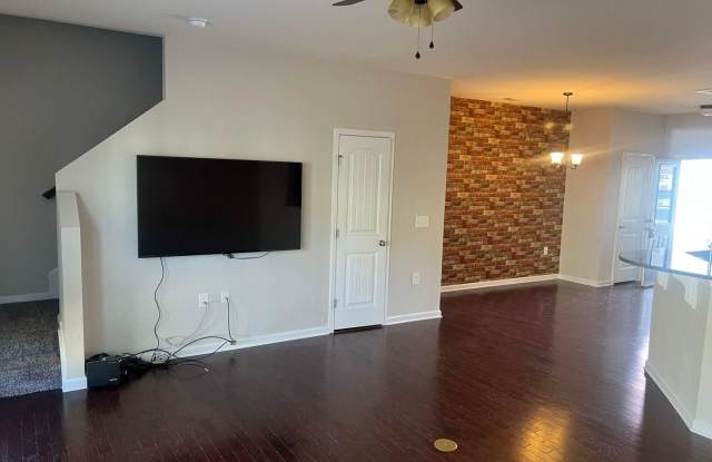 108 Comptonfield Drive Gallery 4