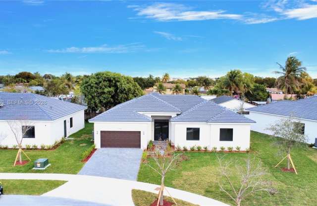 20833 SW 96th Ct photos photos