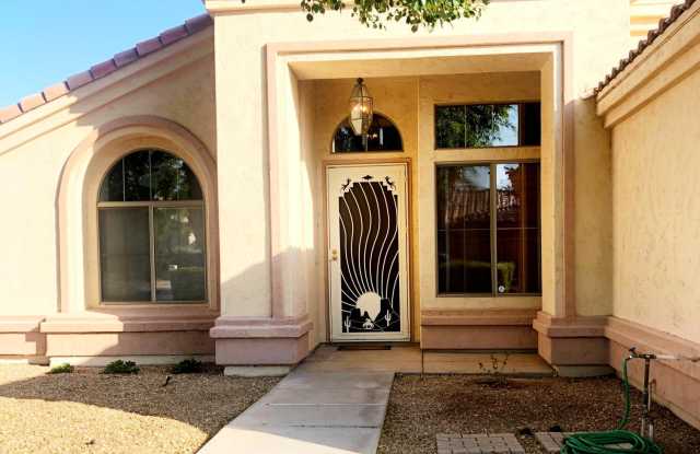 1776 W CANARY Way Gallery 2