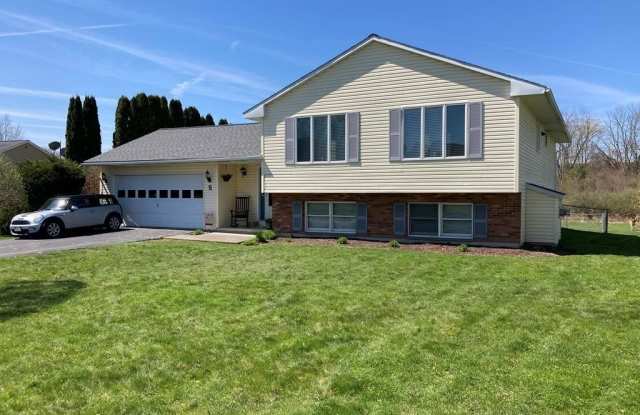 5 Katie Lane photos photos 5 Katie Lane photos photos