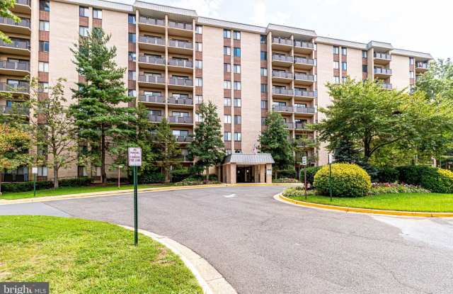 3101 S MANCHESTER Street unit: 512 - 3101 South Manchester Street, Seven Corners, VA 22044