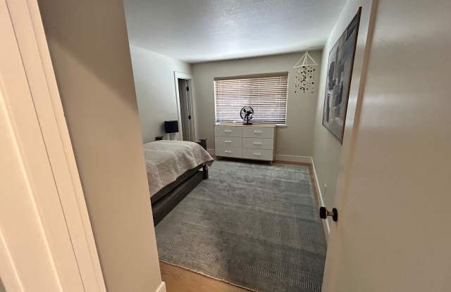 2035 Rock Haven Dr Gallery 1