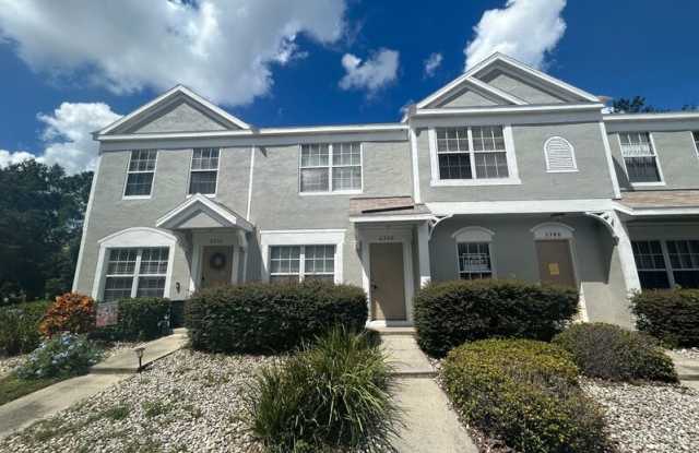 2350 Lake Woodberry Circle - 2350 Lake Woodberry Circle, Brandon, FL 33510