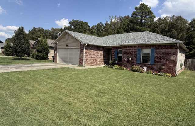 15 Castleton Drive Gallery 2