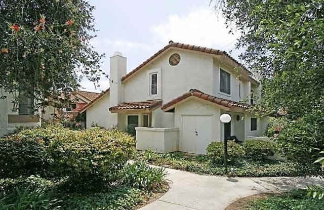 Escondido 3 Br Gated LOVELY Townhome 2 patios,2prkg spots $3290 - 1651 South Juniper Street, Escondido, CA 92025