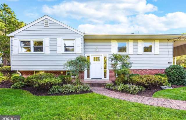 8506 WAGON WHEEL Road Gallery 1