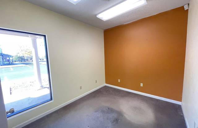 4011 W Jefferson Boulevard Gallery 3