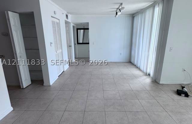 207 Villa Cir Gallery 4