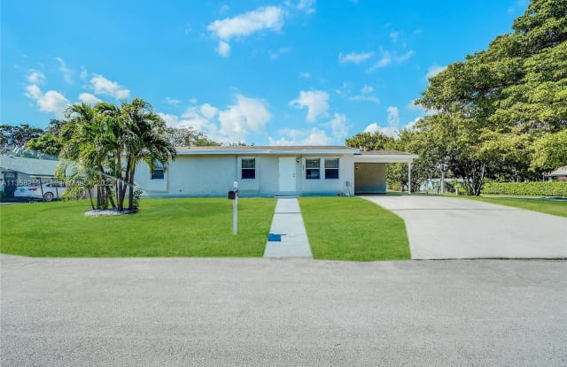 244 NW 2nd Ave - 244 Northwest 2nd Avenue, Delray Beach, FL 33444